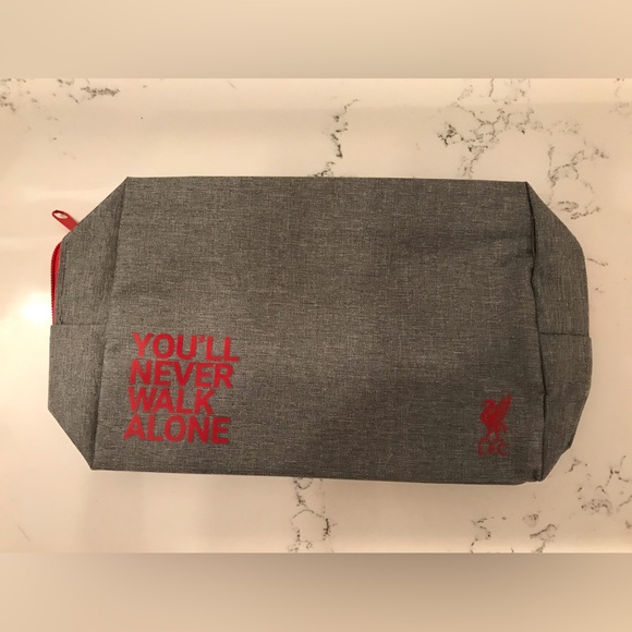 NWOT Liverpool FC Pouch - Picture 1 of 3